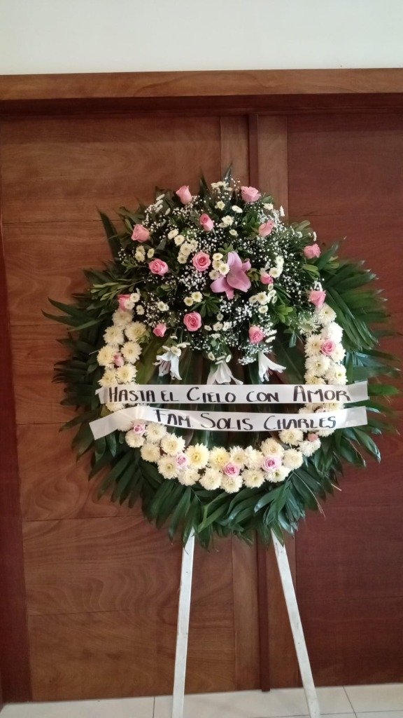 Corona Fúnebre